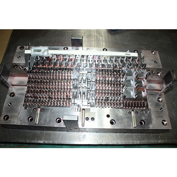 Precision Plastic Mould006